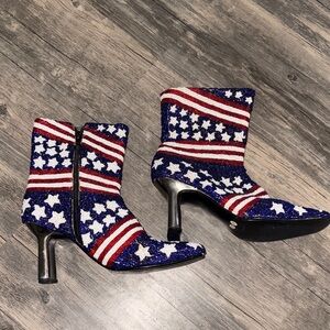 90s vintage rare handBeaded flag boots - woman’s size 6